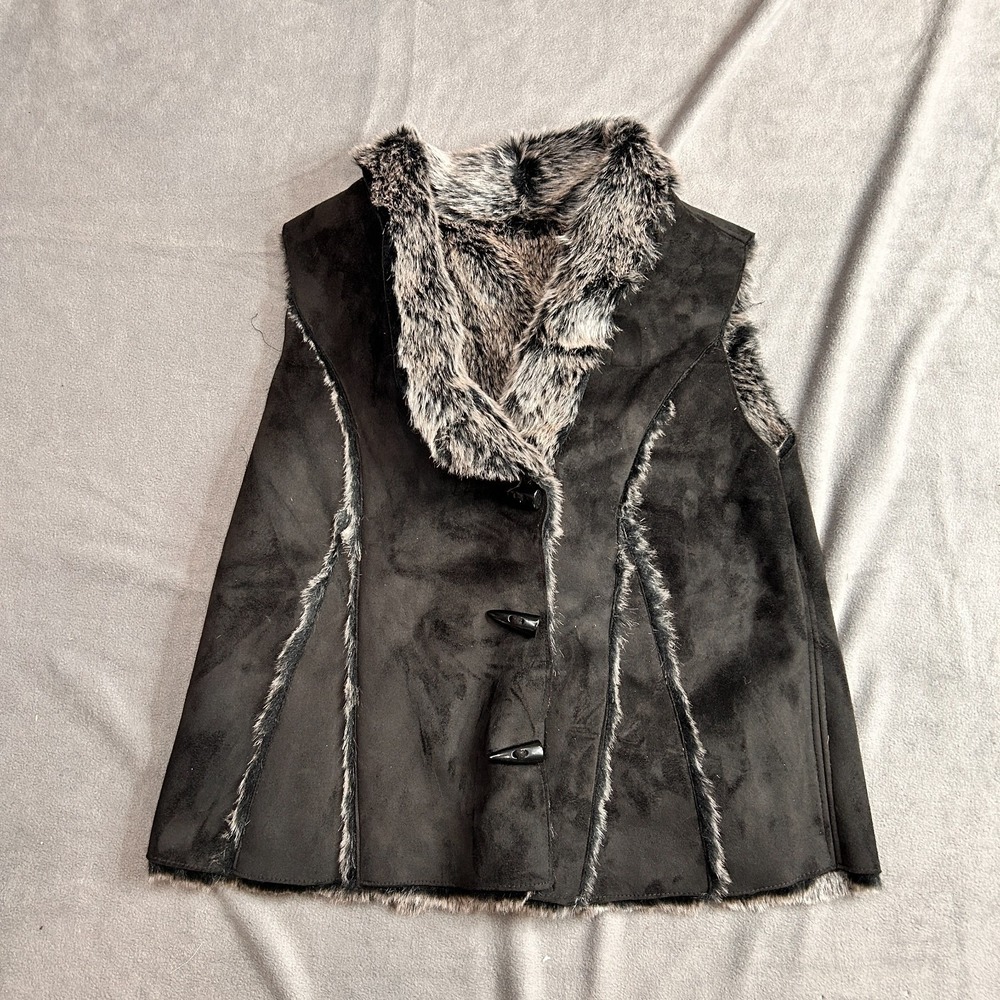 Womens Vest Small‎ Black Faux Fur Collar Tooth Toggle Faux Suede V Neck Winter